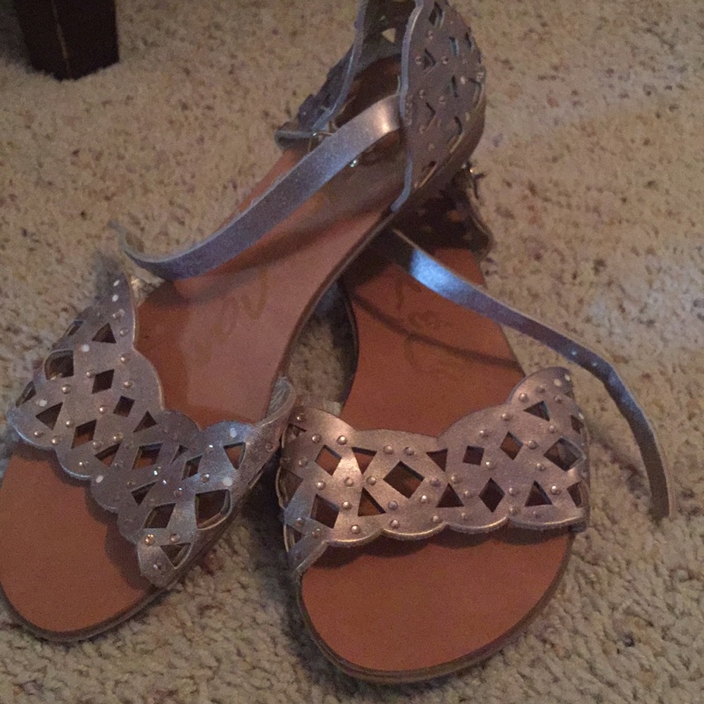 Nude sandals